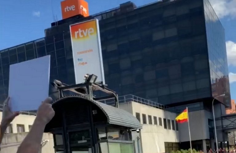 Radiotelevión Española (RTVE) pregunta a los españoles por ¿qué tipo de radiotelevisión pública quieren?