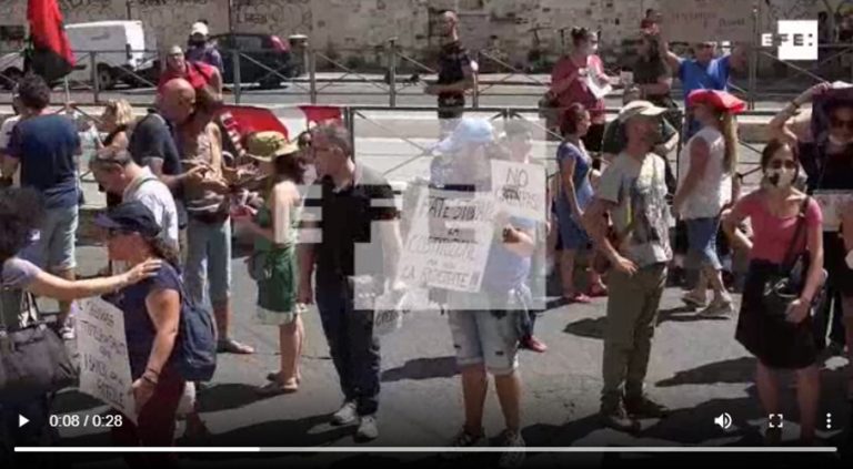 Sindicatos y profesores rechazan el Pasaporte COVID 19 en Italia y anuncia resistencia contra ese «chantaje e instrumento ilegal»