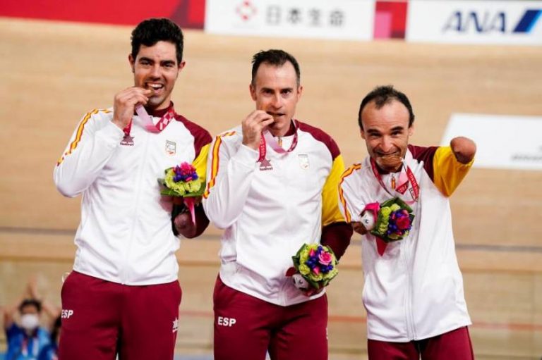 España se cuelga el bronce en la Velocidad por equipos de ciclismo en pista