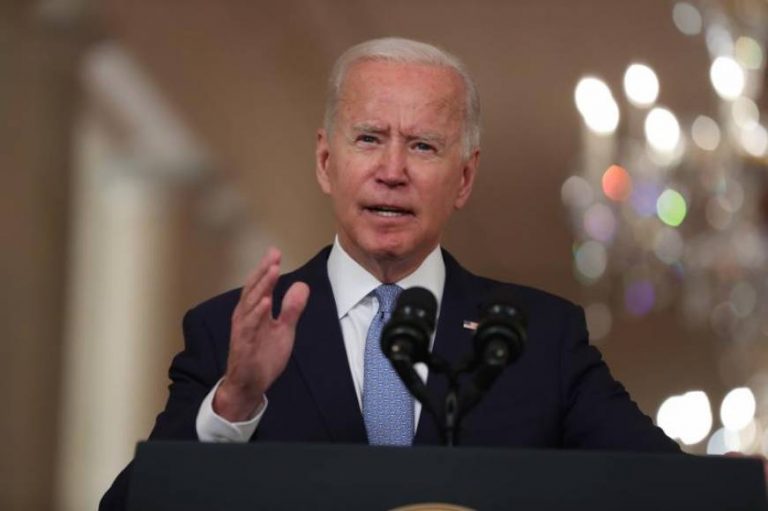 Biden sobre huida de militares estadounidenses de Kabul (Afganistán): La opción era «retirarse o aumentar»