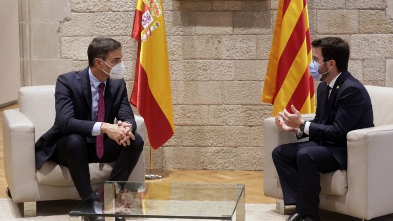 Mesa del Procés: Sánchez y Aragonés se reúnen en la Generalidad durante 2 horas