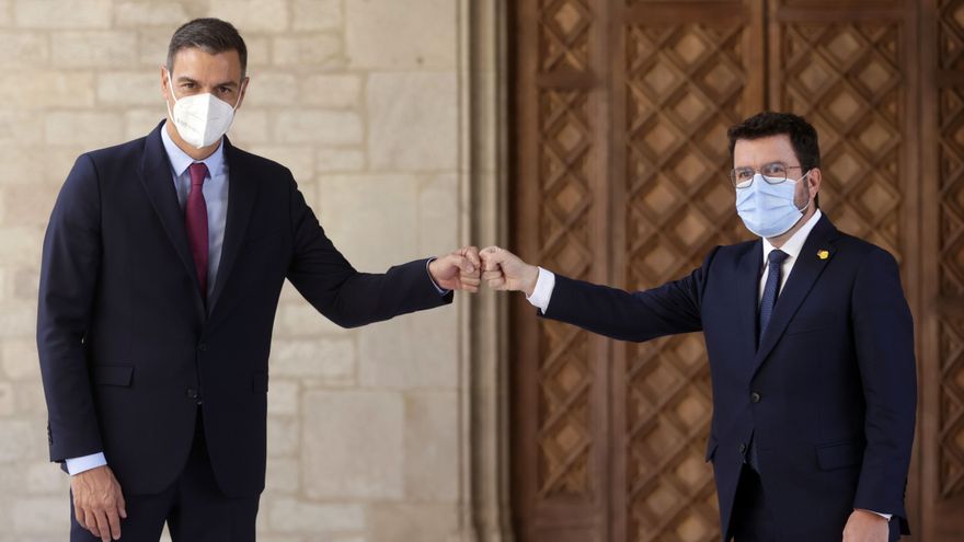 FOTOGRAFÍA. BARCELONA (ESPAÑA), 15.09.2021. Pedro Sánchez, y Pere Aragonès. Ñ Pueblo (eFE (2)