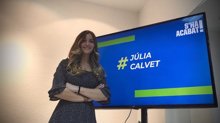 Júlia Calvet, elegida presidente de asociación antiseparatista «S’ha Acabat!» (Se Ha Acabado!)