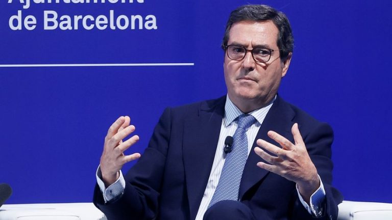 Presidente de la patronal Antonio Garamendi: «La subida del salario mínimo no es bueno para la economía»