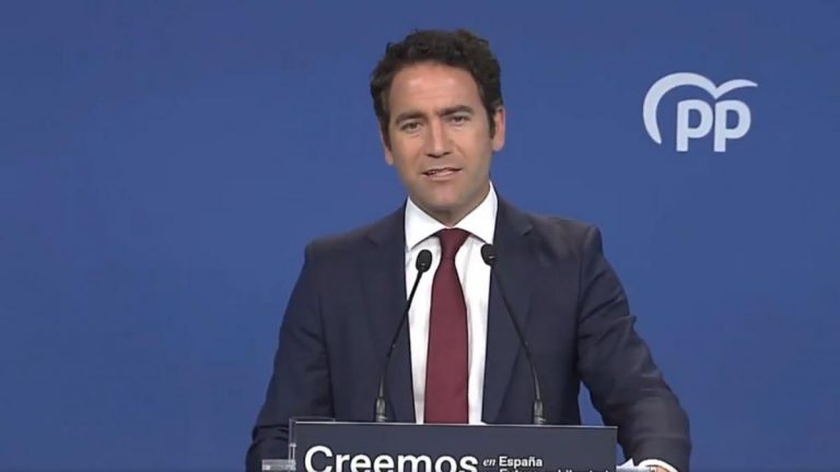 El PP replica al PP: «Lo que destrozó al PP fue la corrupción»