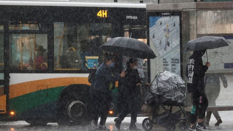 Cielo nuboso en la Península con chubascos y tormentas el viernes 24S en España