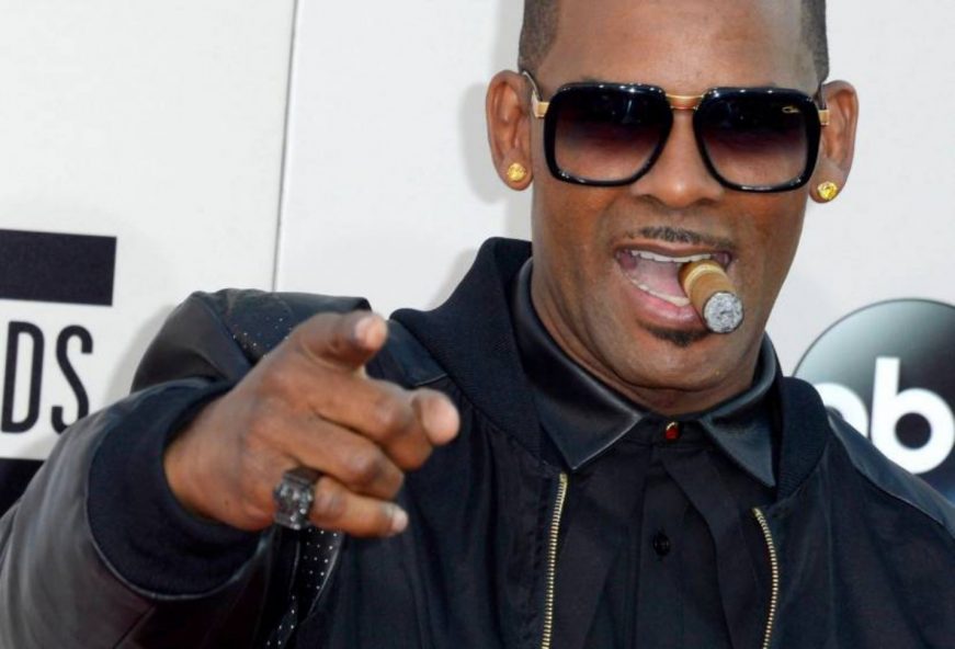 FOTOGRAFÍA. EE. UU, SIN FECHA CONCRETADA. HECHOS, Nueva York (Estados Unidos), lunes 27 de septiembre de 2021. El cantante estadounidense R. Kelly fue declarado hoy culpabl. Efe