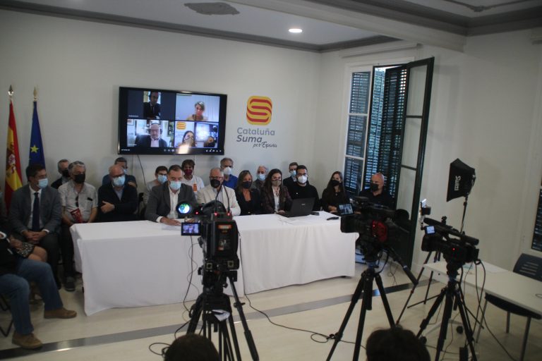 Entidades y partidos políticos anuncia una «gran fiesta» del 12-Oct en Cataluña con más 1.500 bailarines hispanoamericanos