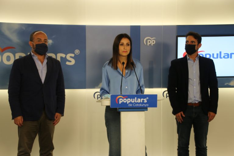 Roldán (PP): «Cataluña es bilingüe. Ya es hora de normalizar en instituciones y Educación lo normal en la calle y familias»