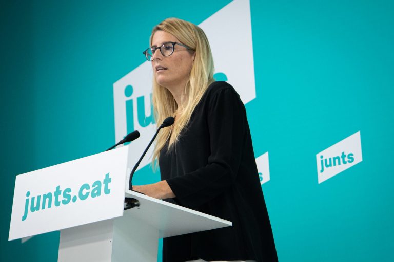La derecha separatista JxCat arranca su precampaña para las municipales 2023 en Granollers (Barcelona)