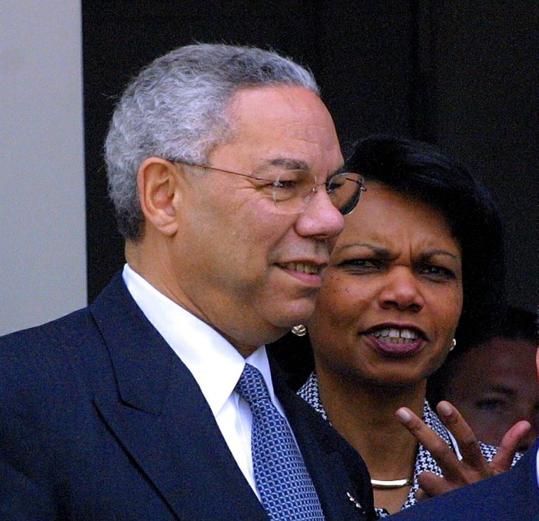 Muere por COVID 19 el general Colin Powell que recibió la pauta completa de vacunación