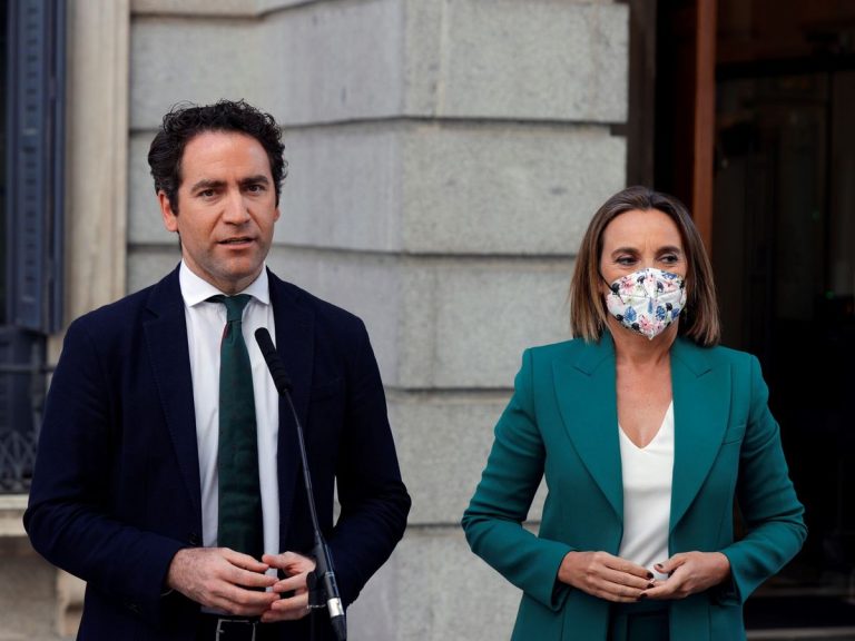 El PP no descarta pactar también con Podemos y PSOE el reparto de sillas en el Poder Judicial