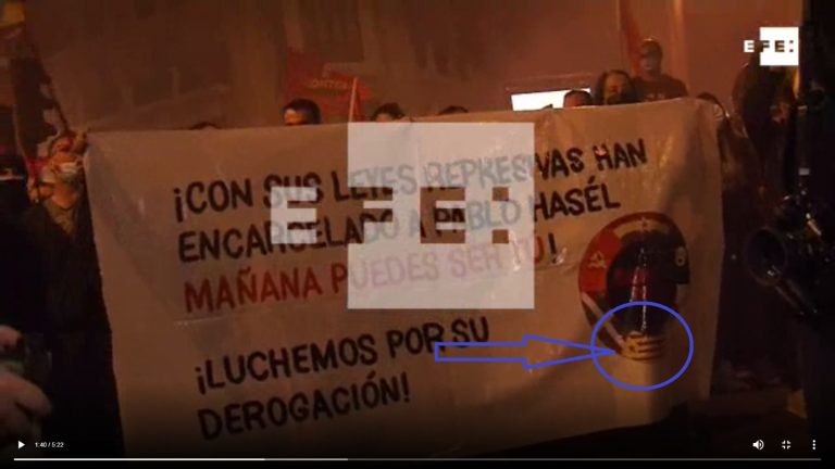Un centenar de ultraizquierdistas protestan en Madrid escondiendo banderas separatistas del Procés