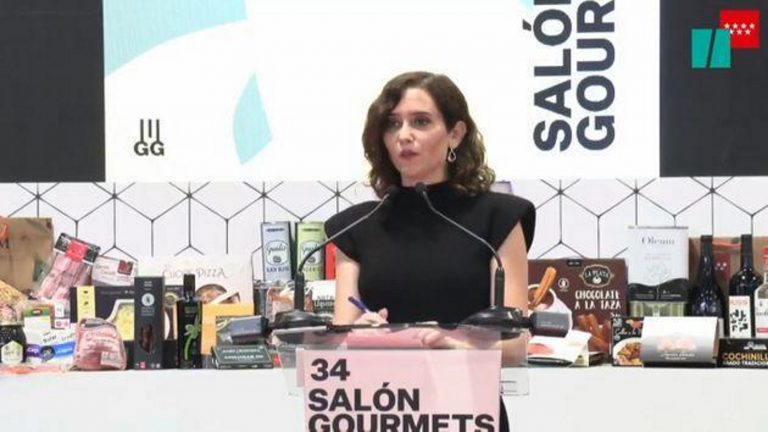 Ayuso alega que la descentralización «debilita la soberanía de España»