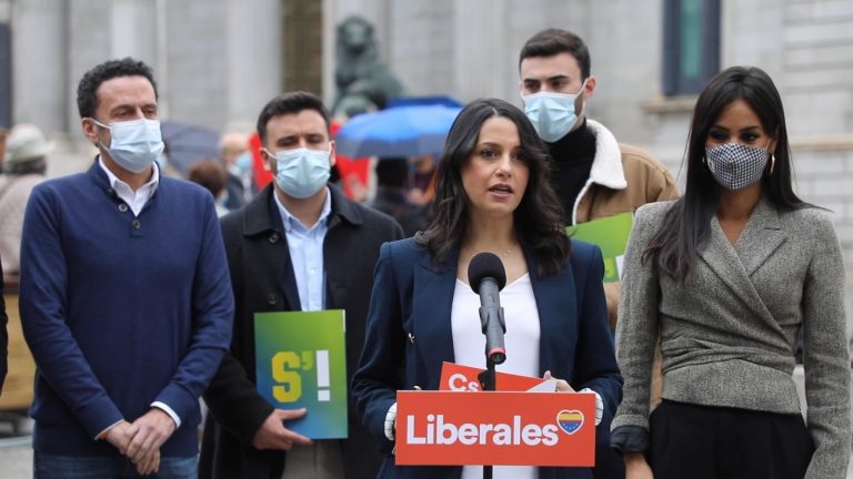 Cs traslada desde Madrid su «apoyo» a estudiantes perseguidos y atacados en la Universidad en Cataluña