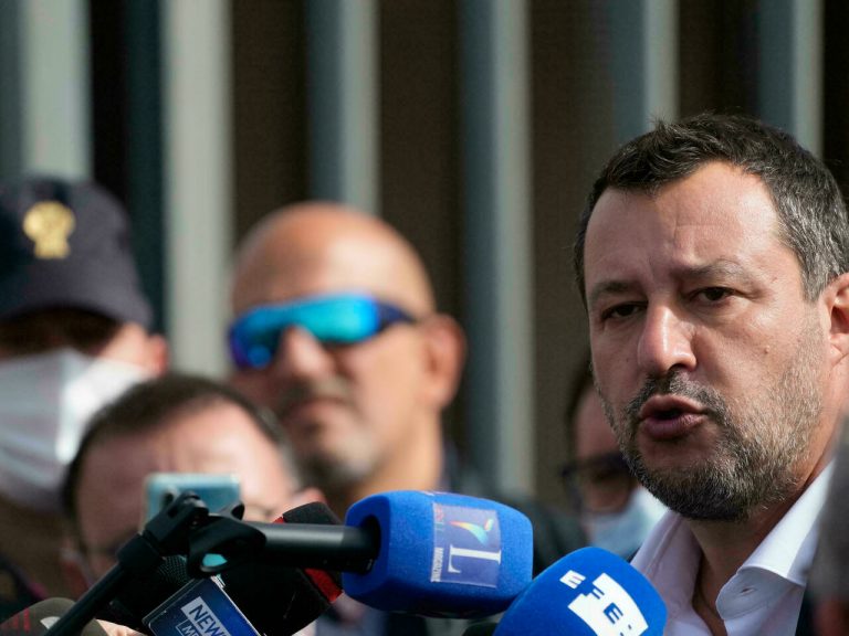 Salvini: «12 países europeos con gobiernos de izquierda piden Control de Fronteras y muro» contra la inmigración ilegal