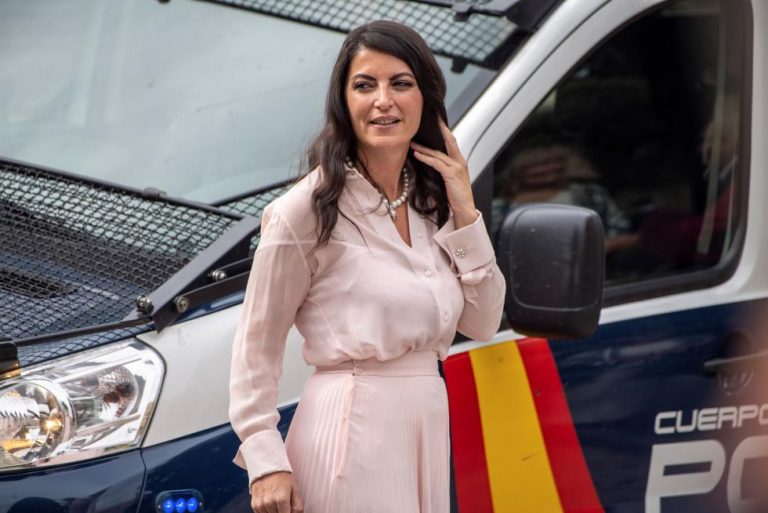 Olona: «Es un día muy triste», los acuerdos «Sánchez y Casado» son una «traición para España»