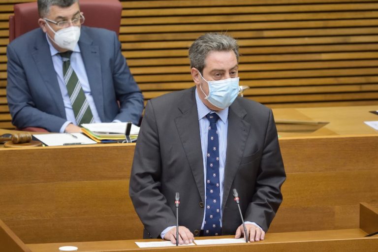 Llanos (VOX): «La ley del Fondo de Cooperación Municipal es un auténtico despropósito»