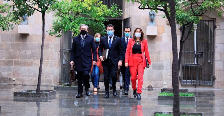 La Justicia rechaza la querella de VOX y denuncias de Carrizosa (Cs) y CCC contra Aragonés por el FCRCAT (avales del Procés)
