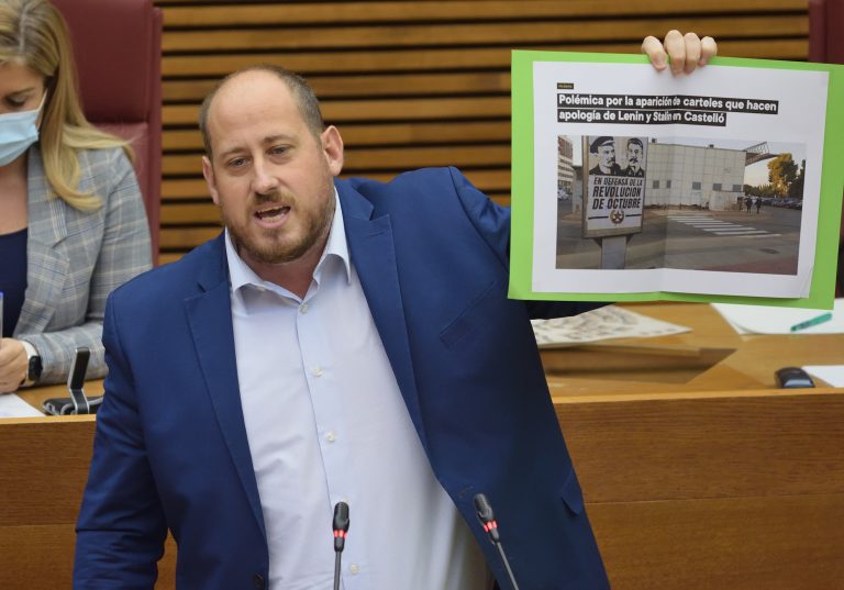 García (VOX): «Con las políticas de fronteras abiertas del Gobierno se cuelan cientos de delincuentes»