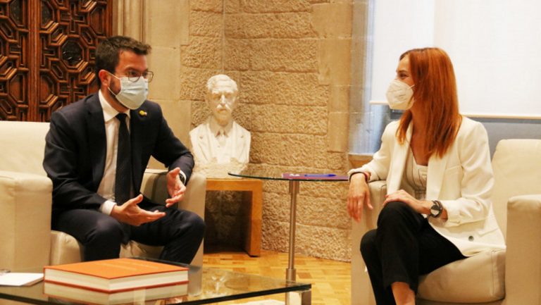 Podemos ve imposible pactar los Presupuestos de Cataluña con un Gobierno de ERC y JxCat «dividido»: Las cuentas 2022 llegan al ‘Parlament’ sin acuerdo con CUP ni con ‘Los Comunes’