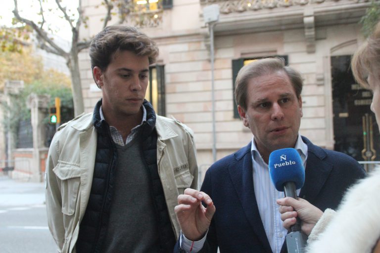 Joan Garriga (Vox) al Gobierno independentista: «Ustedes los ecologistas de salón criminalizan a los catalanes por comer carne, viajar en avión o tener un coche diesel o una moto clásica»