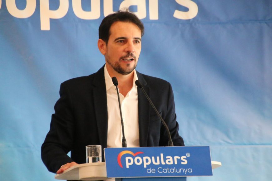 FOTOGRAFÍA. CASTELLDEFELS (BARCELONA) ESPAÑA, 13.11.2021. Clausura de la «Escuela de Otoño» del PP de Barcelona celebrada este sábado en Castelldefels (Barcelona). Ñ Pueblo (2)