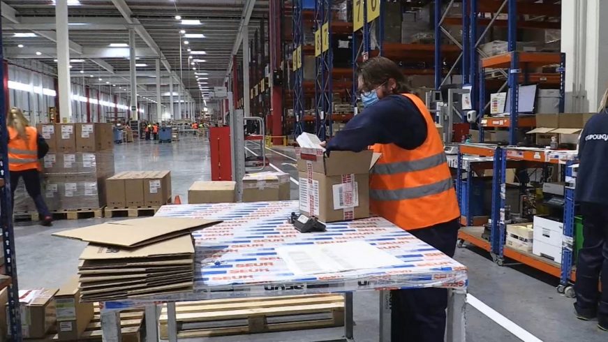 FOTOGRAFÍA. ESPAÑA, 03.11.2021. El empleo crece en octubre y marca récord con 19,6 millones de ocupados. Efe