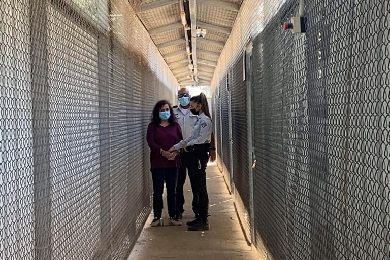 Un Tribunal militar declara culpable a la española Juana Ruiz en Israel por desviar fondos a «banda terrorista» islamista (FPLP)