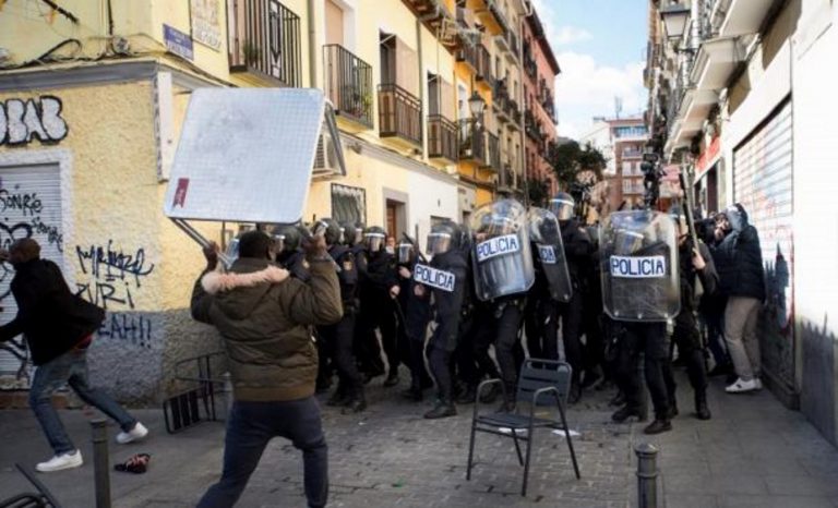El Tribunal Supremo da razón a Rommy Arce (Ahora Madrid) por injurias a la Policía en el caos de Lavapiés (Madrid)