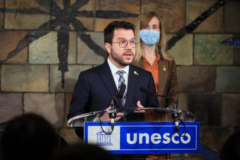 Aragonés estudia las últimas exigencias de CUP y cuenta con Podemos para aprobar los Presupuestos de Cataluña