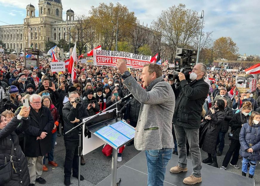 FOTOGRAFÍA. VIENA (AUSTRIA), 20.11.2021. el Secretario General del partido político FPÖ de Herbert Kickl, exministro de Interior de Austria, Michael Schnedlitz. Ñ Pueblo (1)