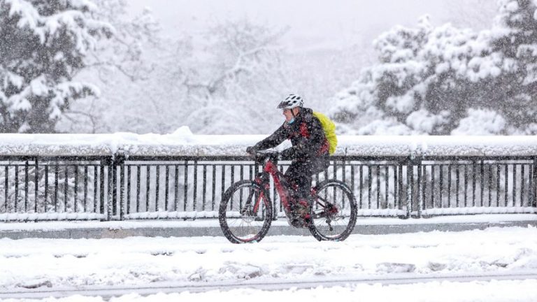 Precipitaciones débiles y cielo con intervalos de nubes en España el 30N