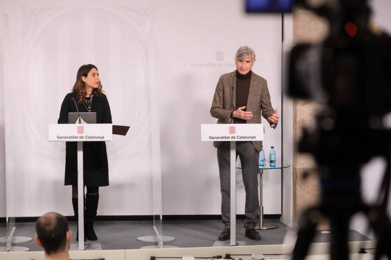 Aragonés  decreta toque de queda en Cataluña, cierre del ocio y reuniones a un máximo de 10 personas por COVID 