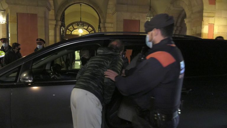 Cataluña| El Tribunal Superior de Justicia de Cataluña dicta la «ejecución forzosa» de la sentencia del 25% de castellano/español: un plazo de «15 días» para el «cumplimiento inmediato»