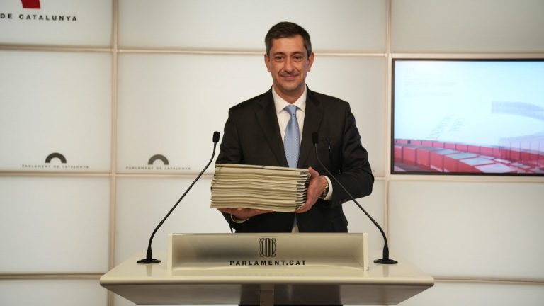 VOX registra 1.400 preguntas para fiscalizar «hasta el último céntimo del dinero de los catalanes»: Presupuestos 2022