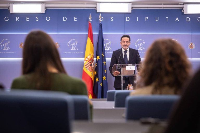Cs exige a Sánchez que convoque la «Comisión contra los Delitos de Odio» por niño de Canet de Mar (Barcelona)