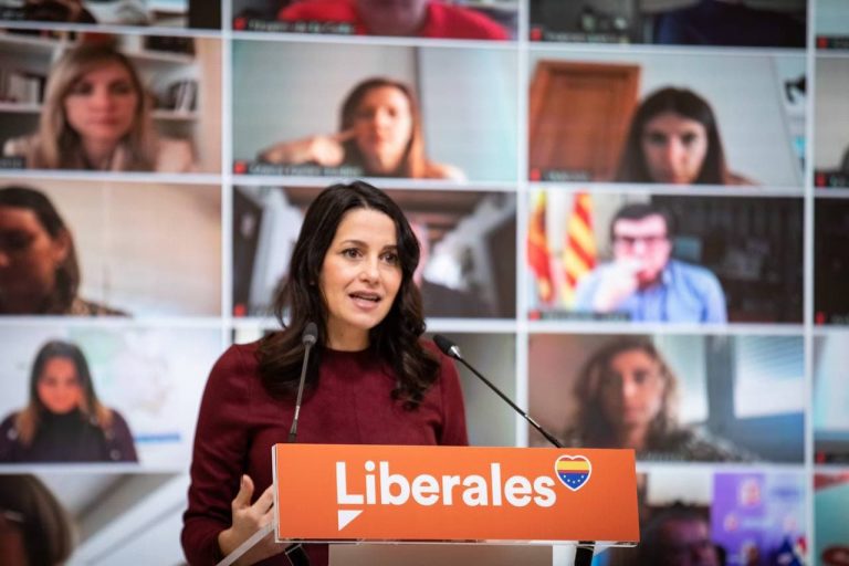 Arrimadas: «El espíritu de Canet de Mar es una semilla de libertad: principio del fin del régimen separatista en Cataluña»