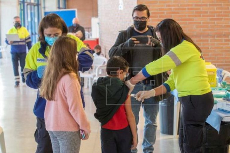 Arranca la vacunación contra COVID 19 para 3,3 millones de niños de 5 a 11 años en España