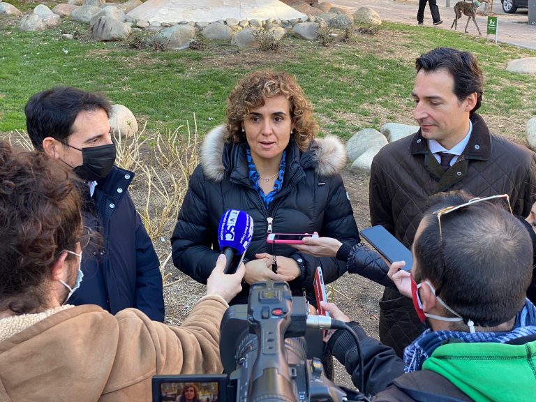 Dolors Montserrat (PP) acusa al Gobierno de «esconder la verdad» durante la pandemia del COVID 19