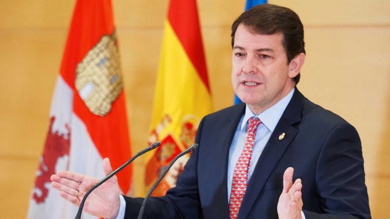 Puede Palencia pide a la Junta Electoral que anule la candidatura de Alfonso Fernández Mañueco «por su presunta implicación en la financiación ilegal del PP»