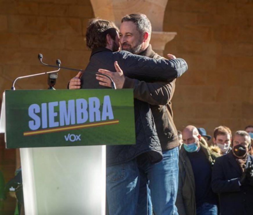 FOTOGRAFÍA. SORIA (ESPAÑA), 30.01.2022. Santiago Abascal Conde, arropa en Soria (Castilla y León) al candidato a la Presidencia de la Junta de Castilla y León, Juan García-Gallardo Frings. Efe