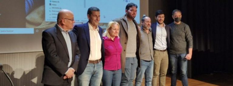 Imágenes de la presentación del partido político TÚpatria en Barcelona
