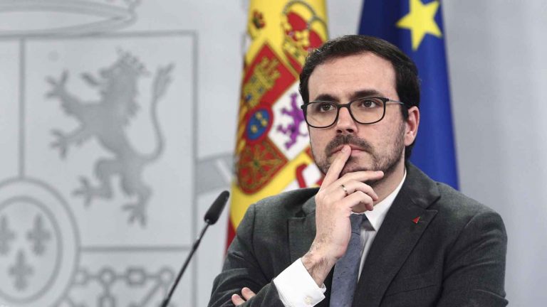 Garzón: Dejo todo y me voy; «salud y República»
