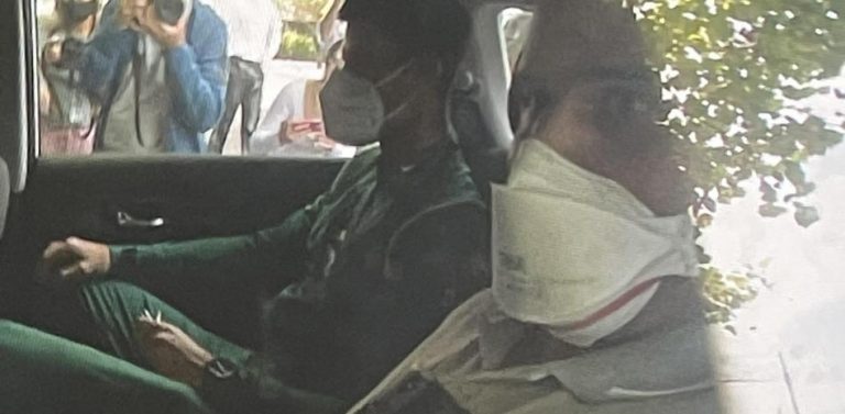 El no vacunado Novak Djokovic no podrá defender su título en el Abierto de Australia tras perder la batalla judicial de la cancelación de su visado