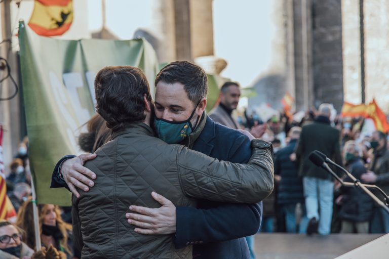 Abascal presenta a candidatos al 13F en Valladolid: «La deslealtad y la traición recibían premio». «La callada lealtad de Castilla y de León recibían castigo abandono o silencio»