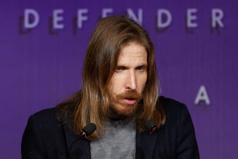 La ultraizquierda Podemos carga contra Feijóo y PP por permitir «la peor de las noticias»: la llegada de Vox al poder en Castilla y León