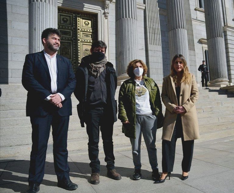 Podemos e Izquierda Unida reclaman que las viviendas de la Sareb pasen a ser «públicas»