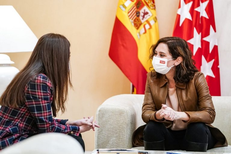 Isabel Natividad Díaz Ayuso, «muy preocupada» por las familias hispanohablantes en Cataluña