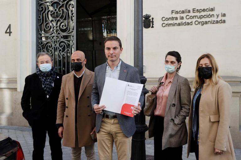 Más Madrid, PSOE y Unidas Podemos llevan a Ayuso ante Fiscalía Anticorrupción por «prevaricación, cohecho y tráfico de influencias»